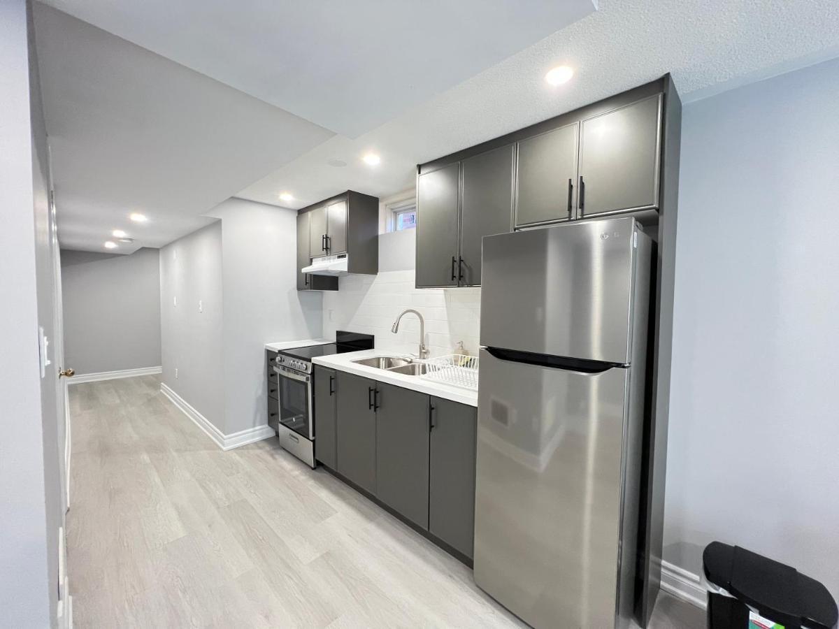 Beautiful Vacation Home Near Toronto Airport Mississauga Eksteriør billede