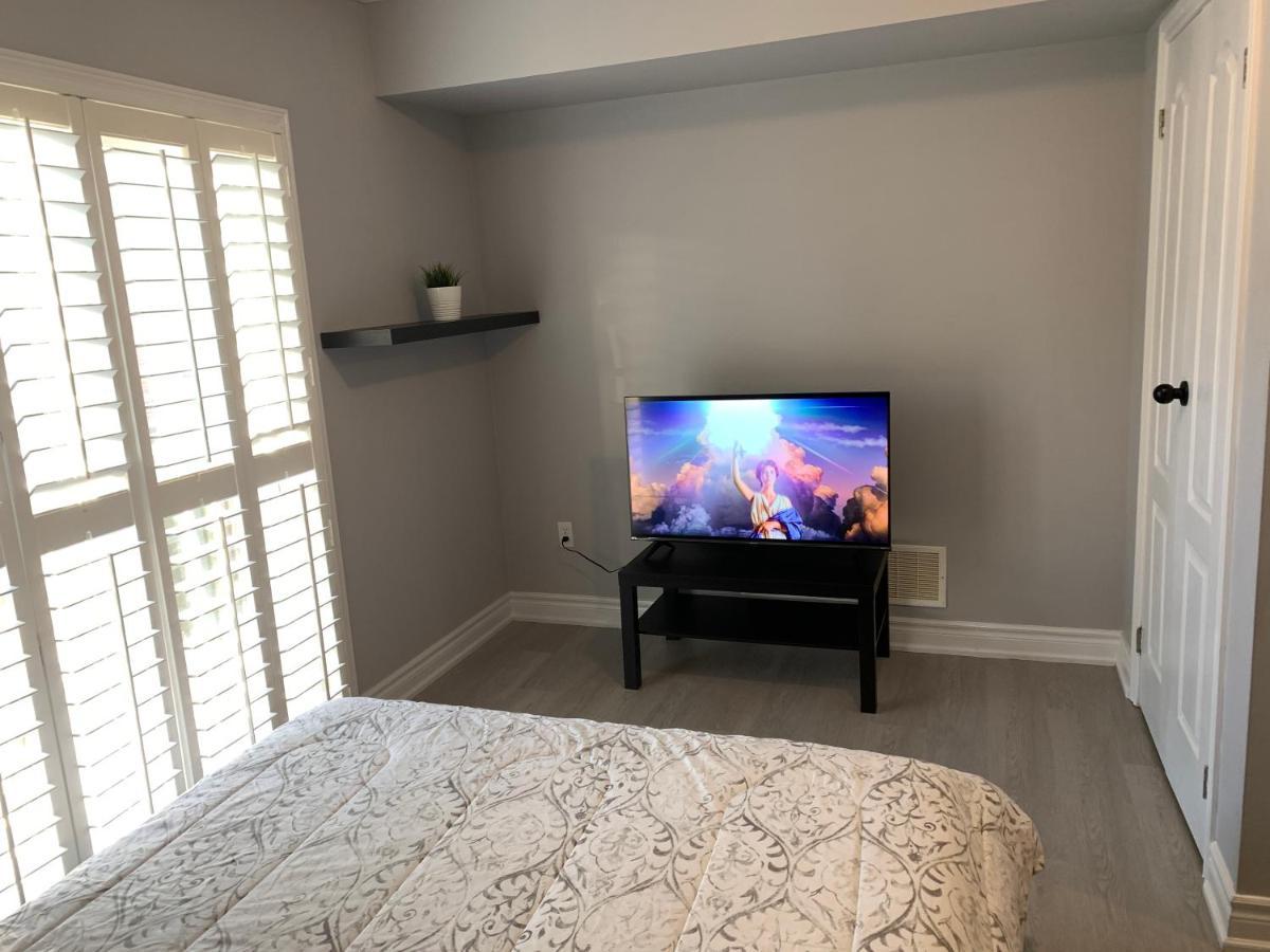 Beautiful Vacation Home Near Toronto Airport Mississauga Værelse billede
