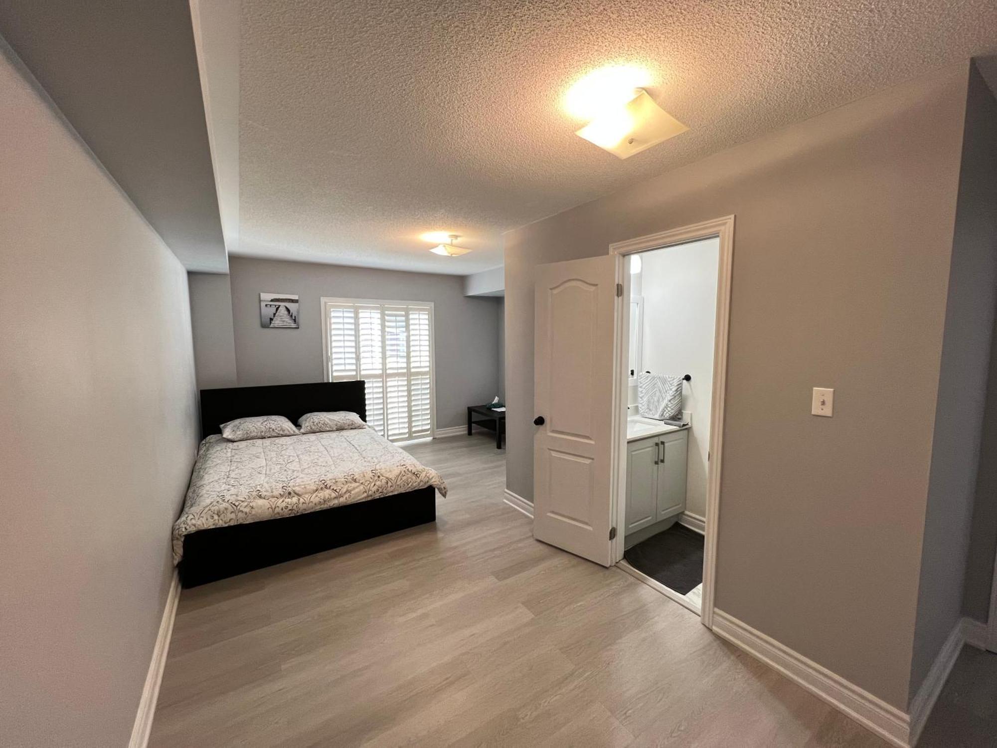 Beautiful Vacation Home Near Toronto Airport Mississauga Værelse billede